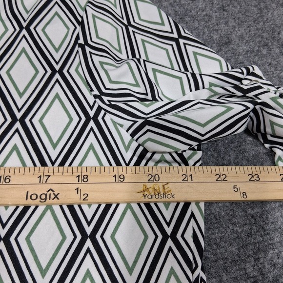 PERCEPTION CONCEPT Blck & White Green Top‎ XL Women V Neck Short Sleeve Casual - Picture 7 of 9